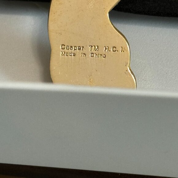 Vintage Casper the Friendly Ghost Enamel Souvenir Fridge Magnet - Picture 9 of 11